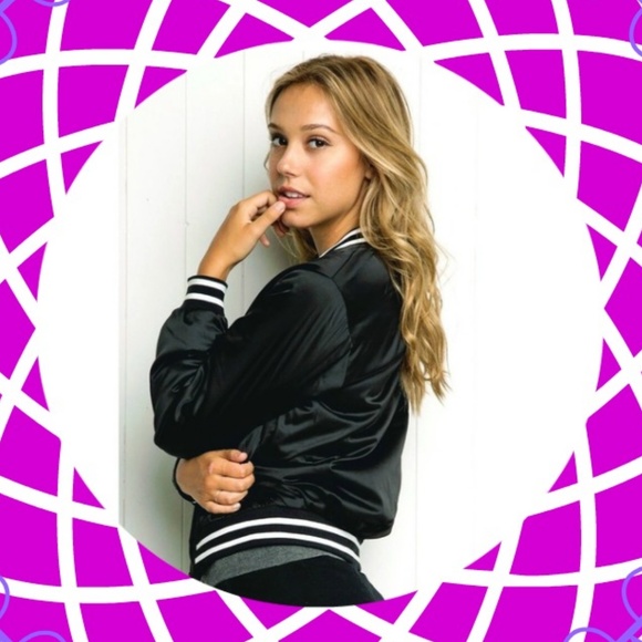 Brandy Melville Jackets & Blazers - Brandy❤Melville Liz Satin Bomber Jacket